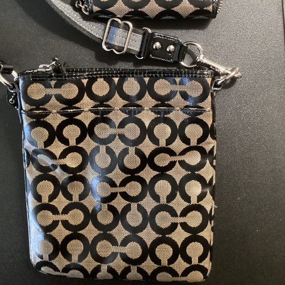 Coach crossbody set - Picture 5 of 7